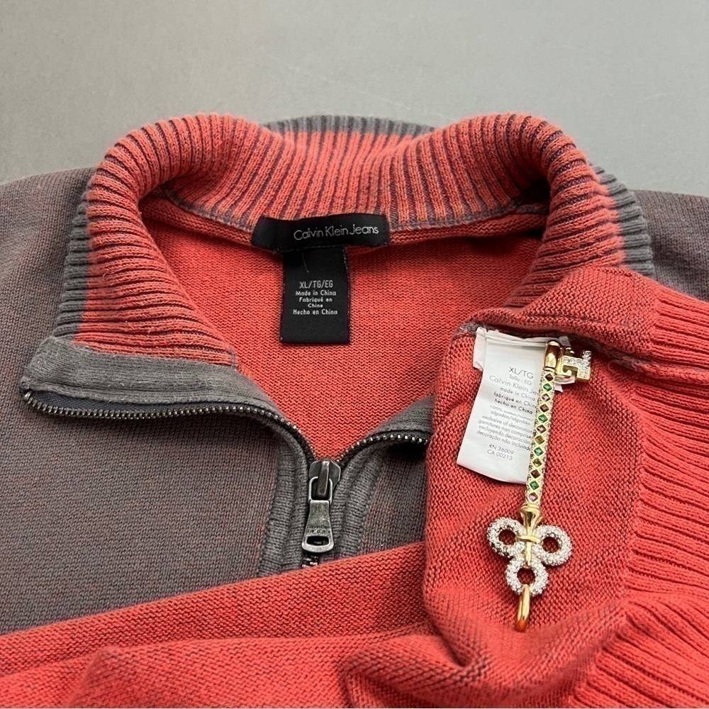 2 Tone Quarter Zip Knit Pullover Sweater - Picture 8 of 10